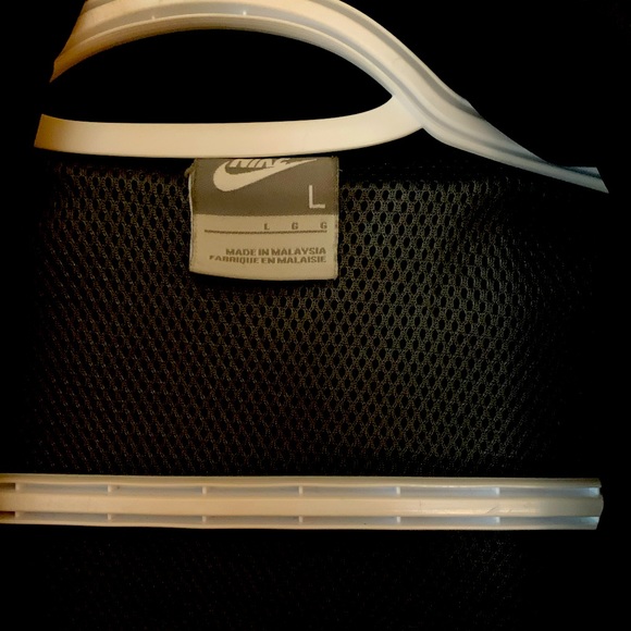 Nike zip up Spring jacket - Picture 2 of 2